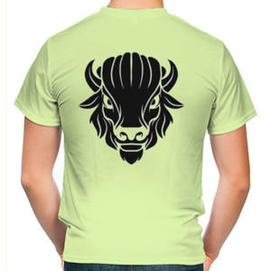 Kaos kepala bison marah hitam